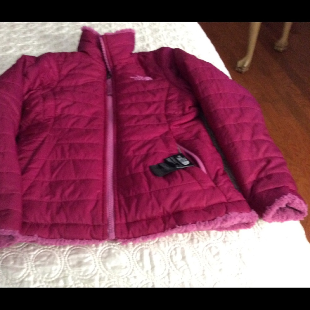 Girl size small north face reversible jacket